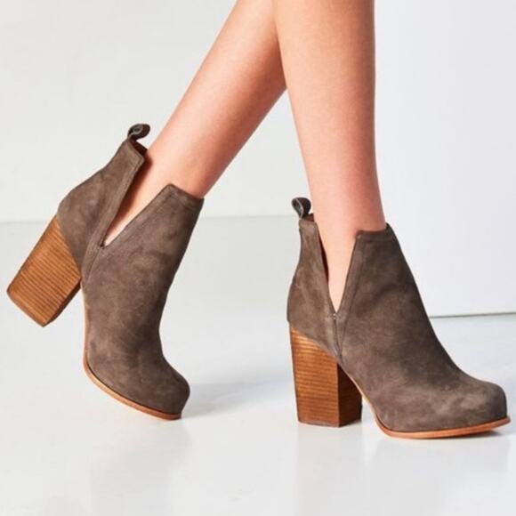 Jeffrey Campbell OShea gray leather booties size 6 wooden heel suede - Picture 1 of 10